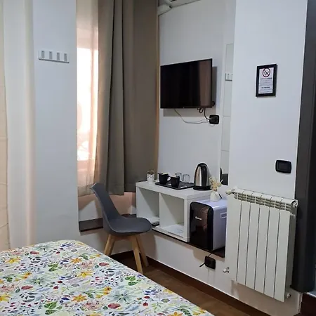 Pensión Royal Poerio 3*