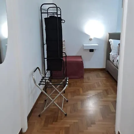 Pensión Royal Poerio 3*